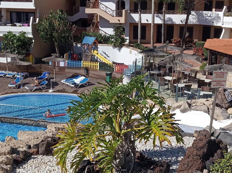 Apartment With Pool And Gardens Near The Coast San Miguel de Abona Dış mekan fotoğraf